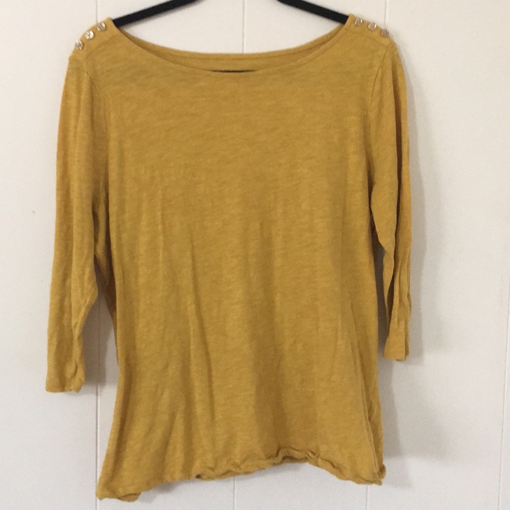 🦋$5 each for 2 or more🦋 3/4 sleeve top